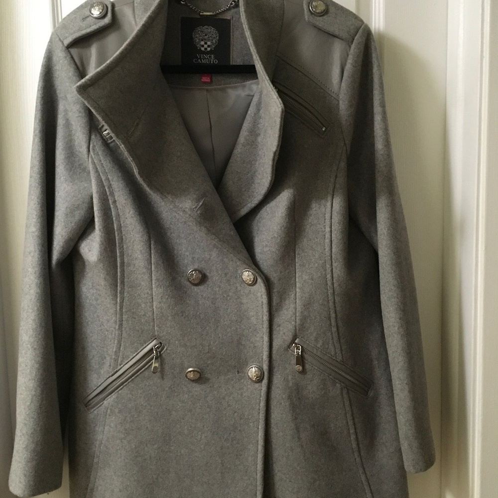 Vince Camuto Gray Pea Coat with Structured Shoulders and Wide Lapels Size L